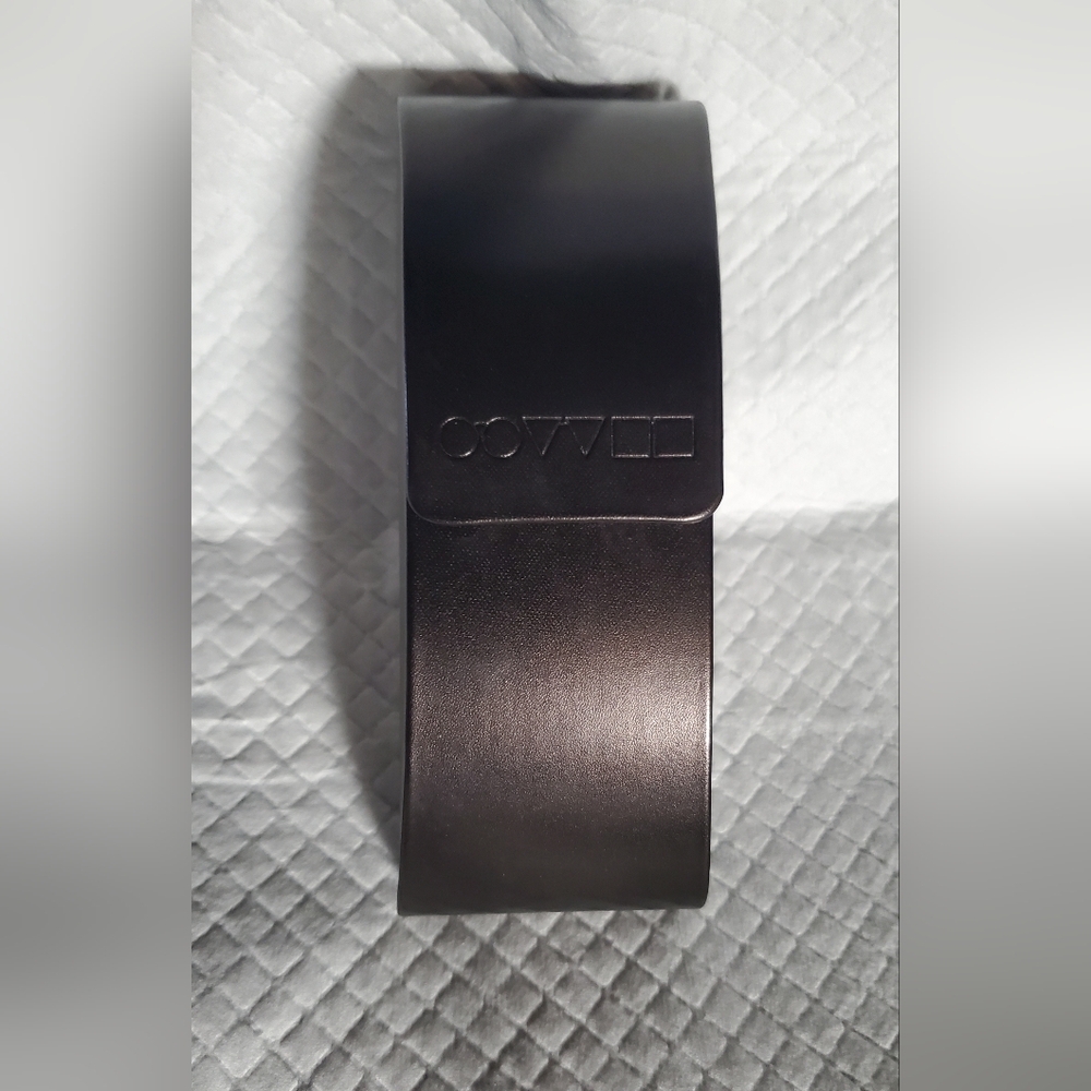 "OLIVER PEOPLE'S","GLASSES" Reasonable Offers Accepted...